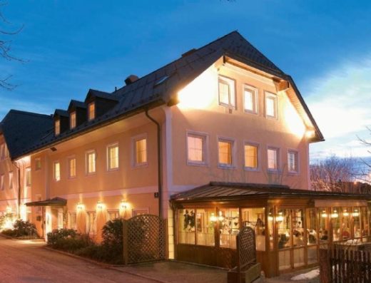 HOTEL & GASTHOF HÖLLE