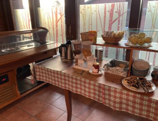 AGRITURISMO ALTANA DEL MOTTO ROSSO