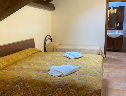 AGRITURISMO ALTANA DEL MOTTO ROSSO
