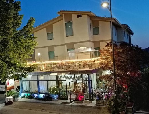 HOTEL LA CASARECCIA