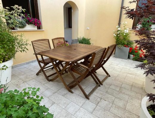 LA PULCHELLA